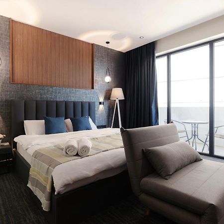 Nova Luxe Hotel & Residences バトゥーミ エクステリア 写真