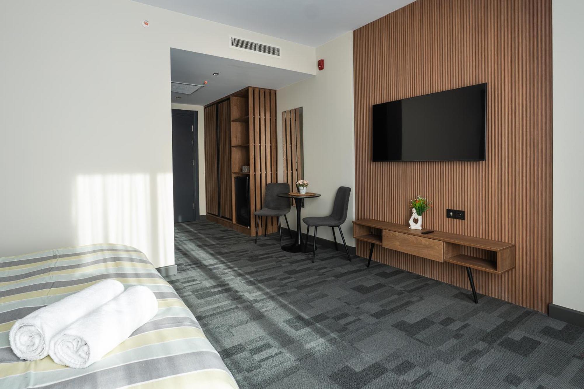 Nova Luxe Hotel & Residences バトゥーミ エクステリア 写真