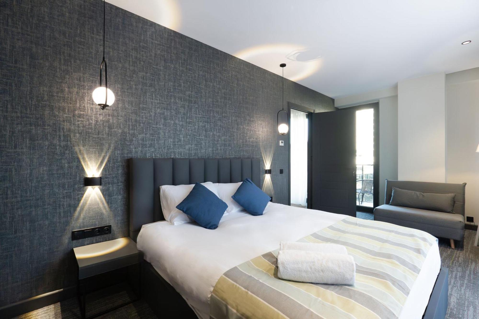 Nova Luxe Hotel & Residences バトゥーミ 部屋 写真